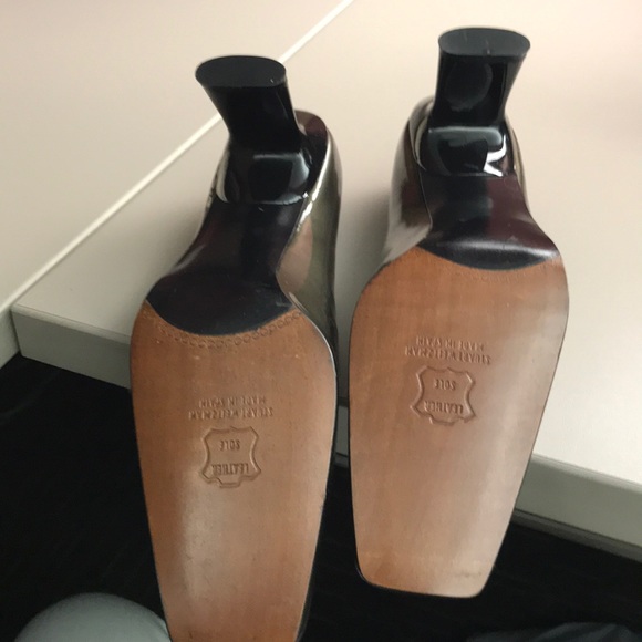 NWOT STUART WEITZMAN PUMPS - Picture 6 of 8